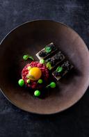 Beef tartare with caviar